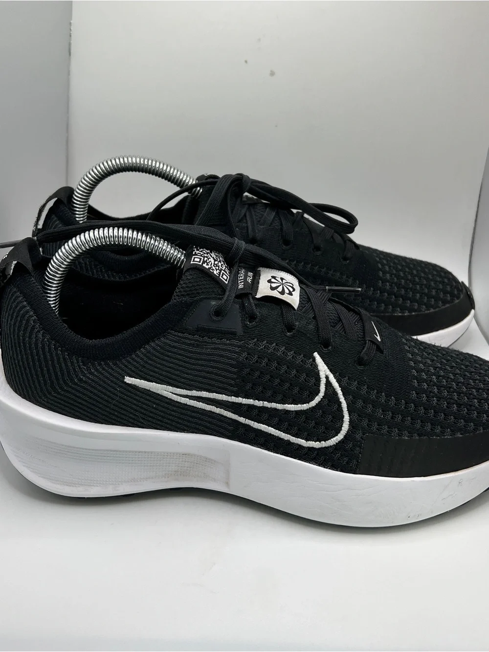 Women’s Nike Interact Run Running Shoes Size 8.5